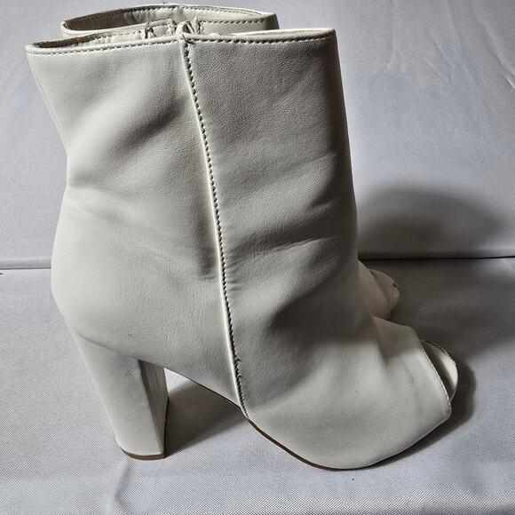 Womens White Heel Open Toe Shoes Size 7.5 - Picture 4 of 9